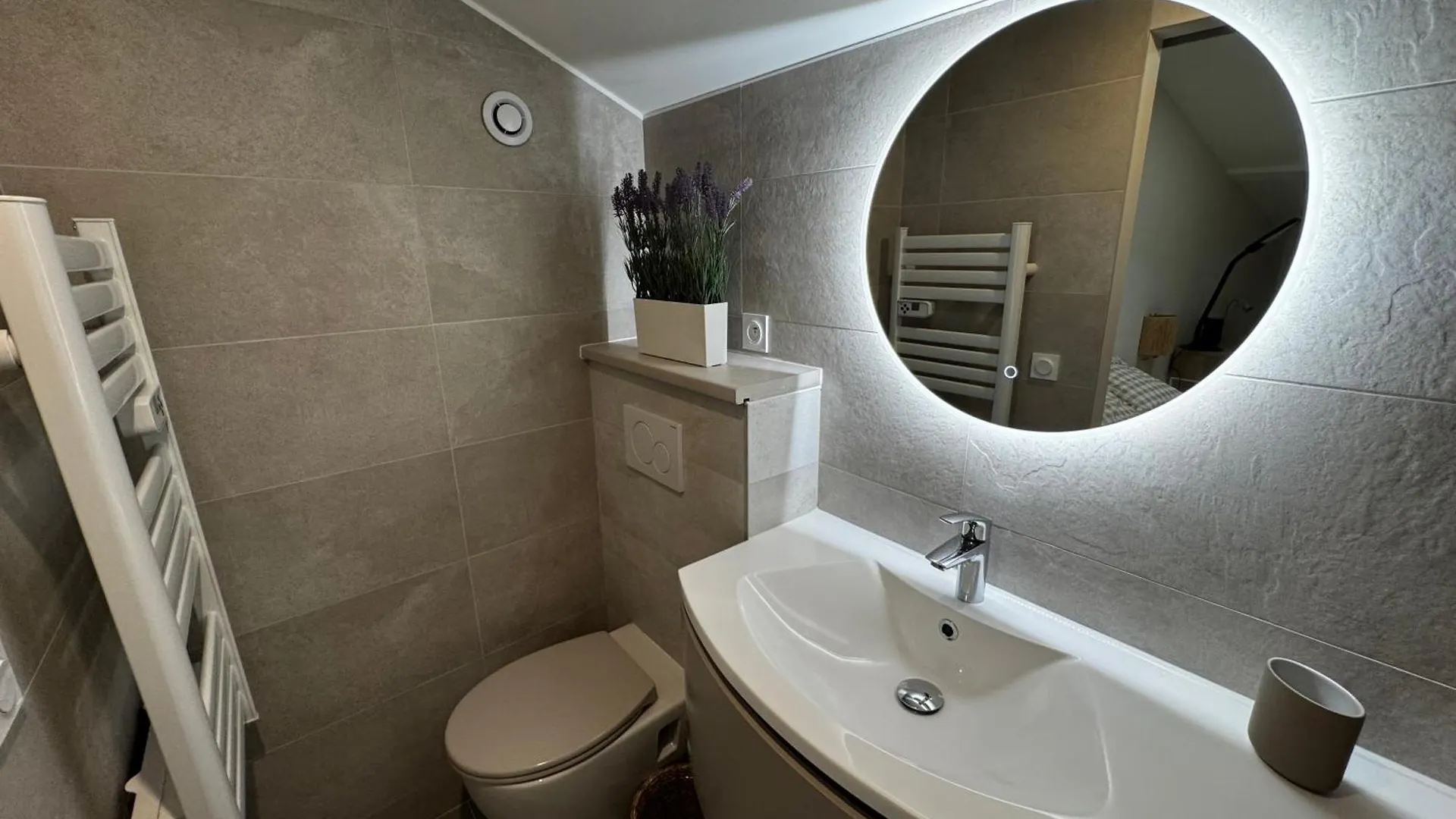 Saint-Amour - Anse Centre - Chambre Et Salle De Bain Wc Privee - Cuisine Partagee