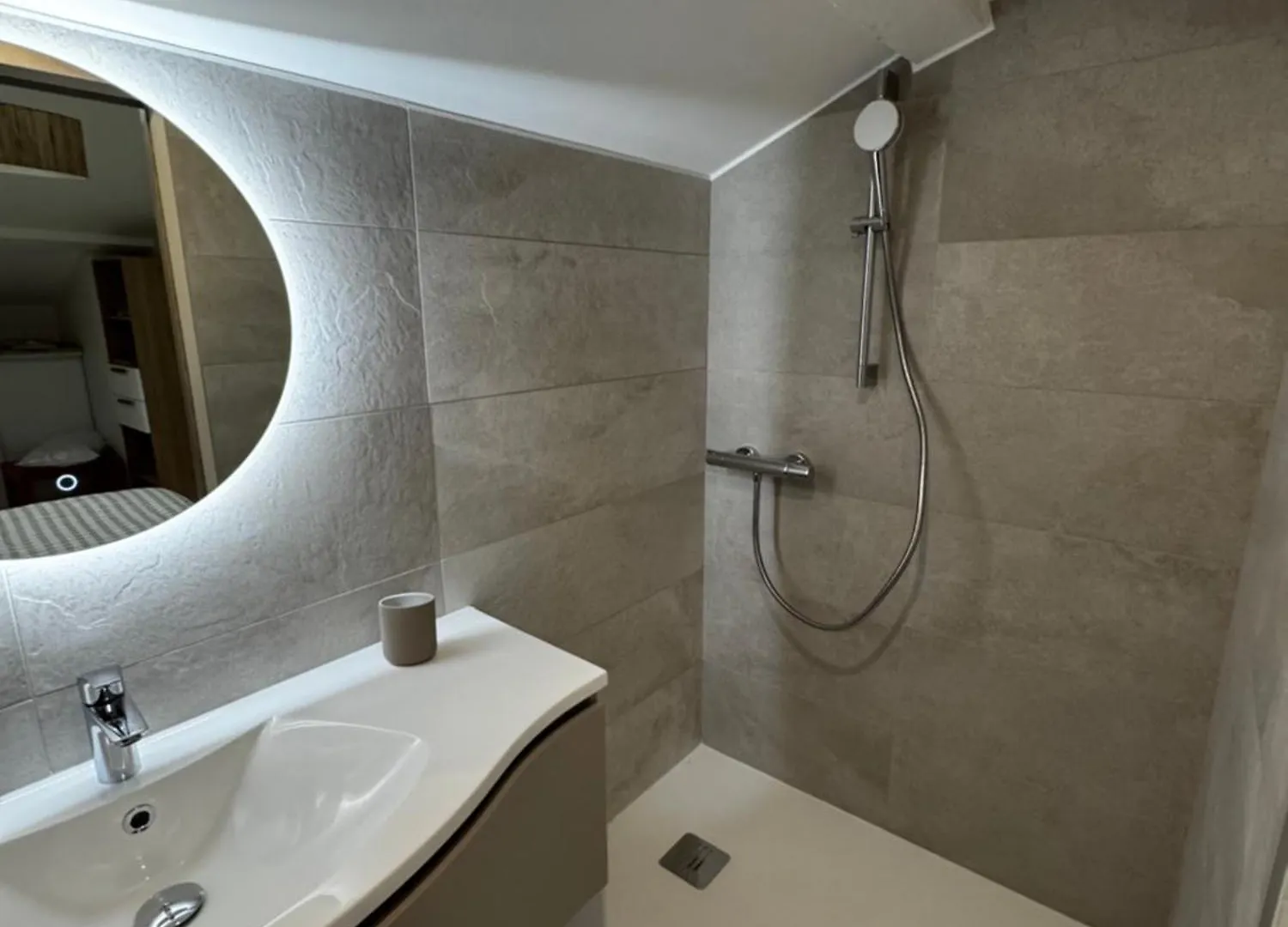 Saint-Amour - Anse Centre - Chambre Et Salle De Bain Wc Privee - Cuisine Partagee Homestay