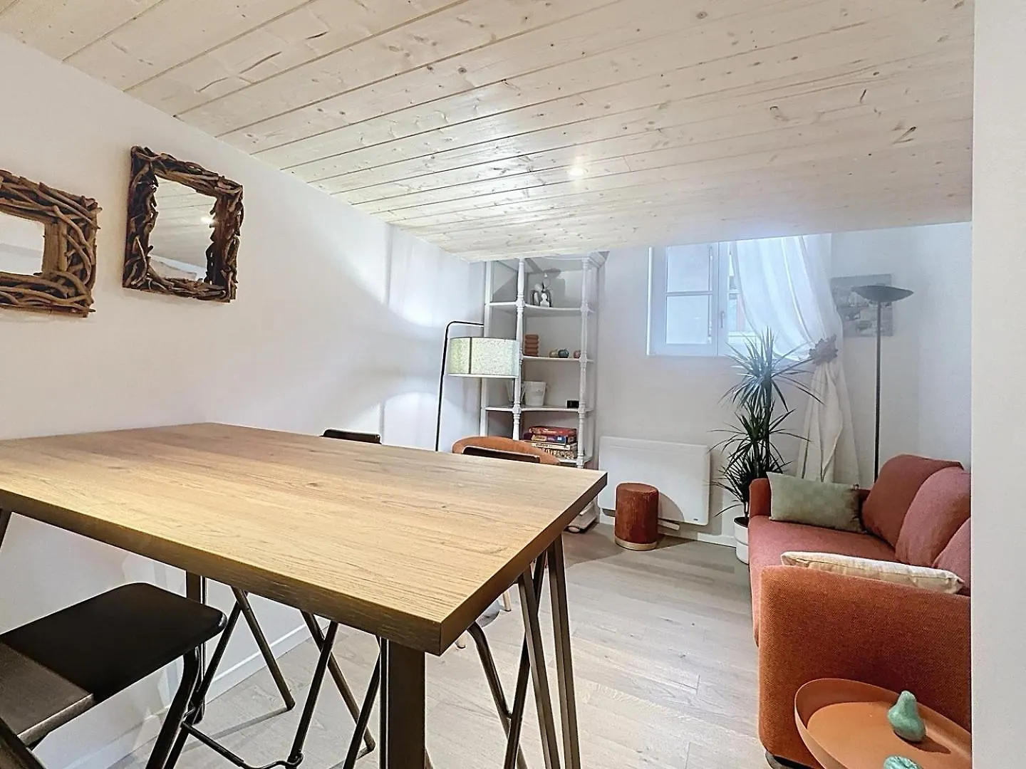 Homestay Saint-Amour - Anse Centre - Chambre Et Salle De Bain Wc Privee - Cuisine Partagee France