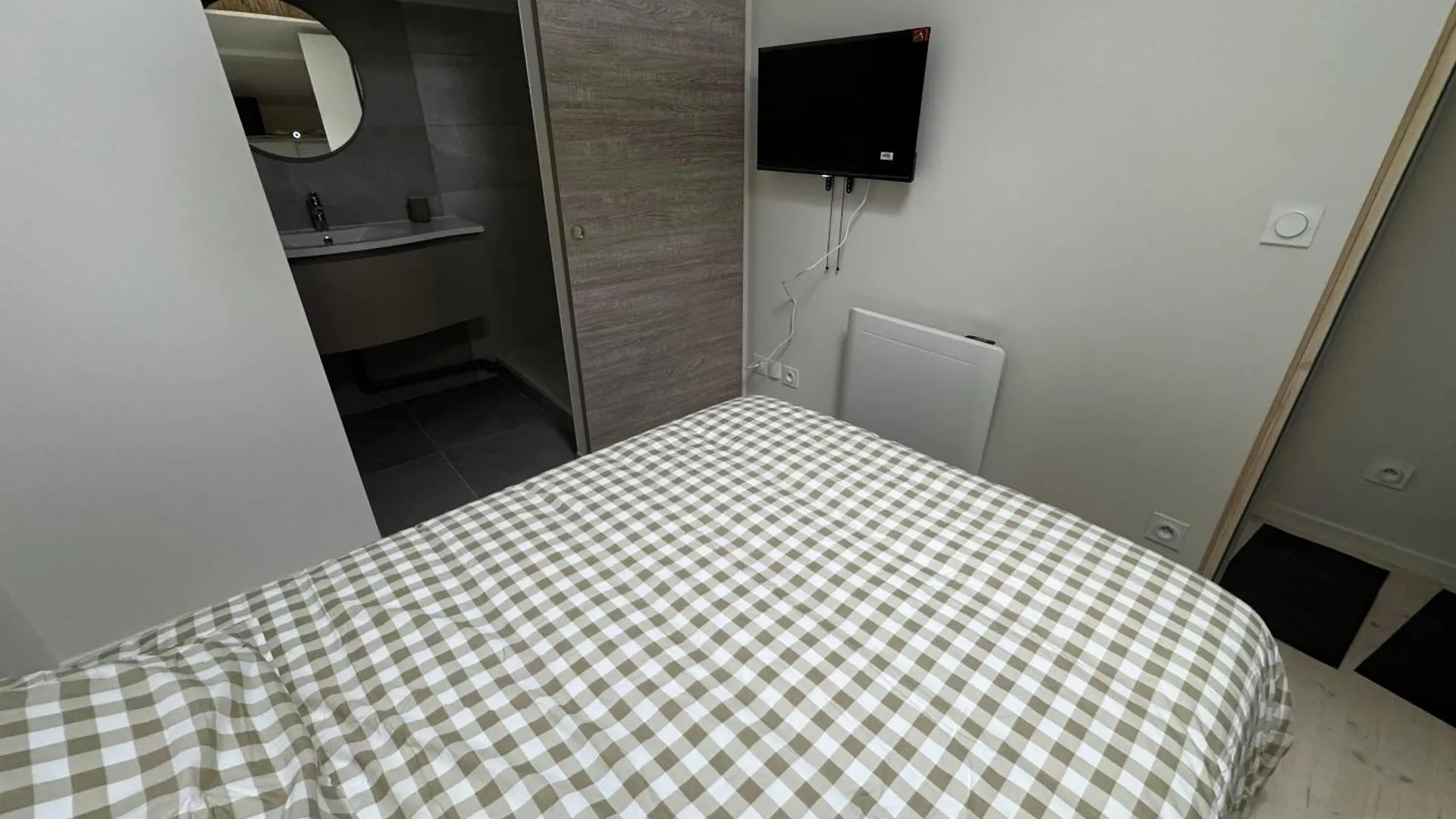 Saint-Amour - Anse Centre - Chambre Et Salle De Bain Wc Privee - Cuisine Partagee