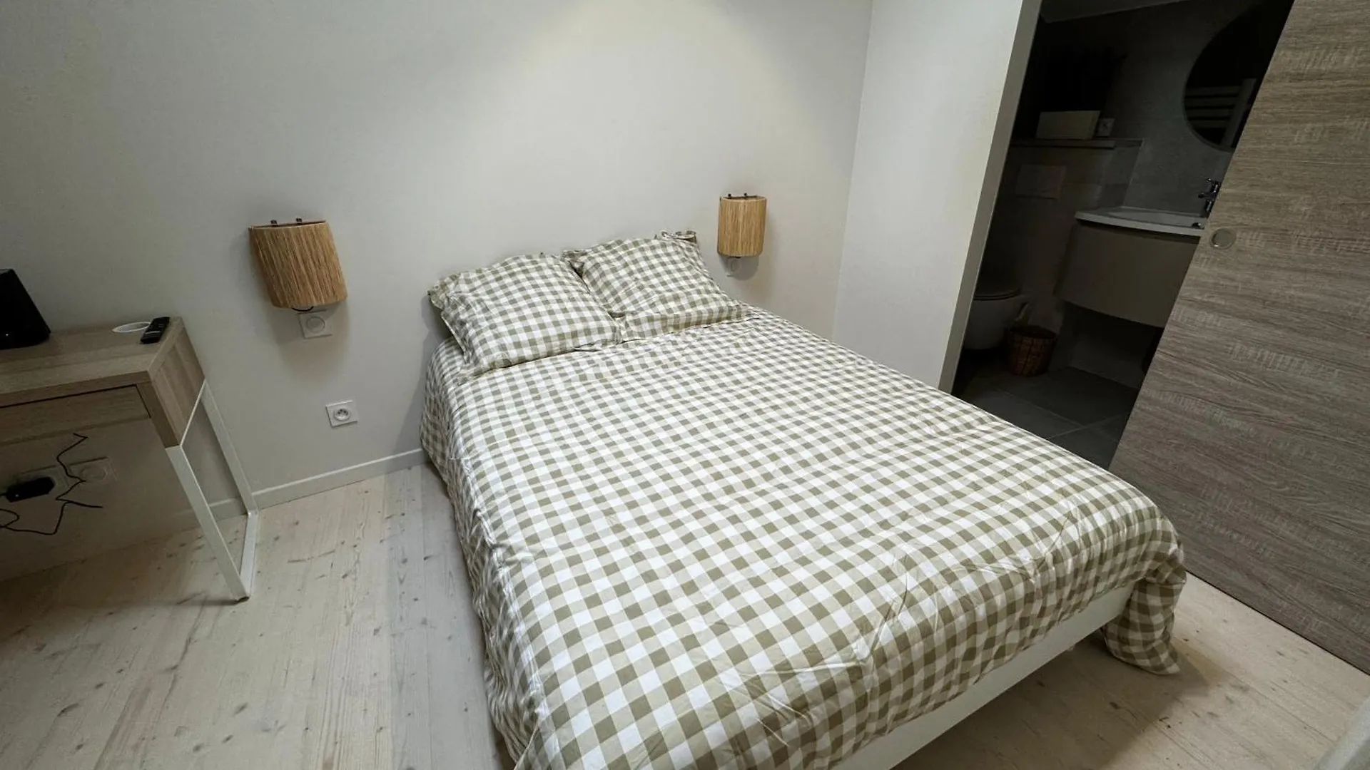 Saint-Amour - Anse Centre - Chambre Et Salle De Bain Wc Privee - Cuisine Partagee 0*,